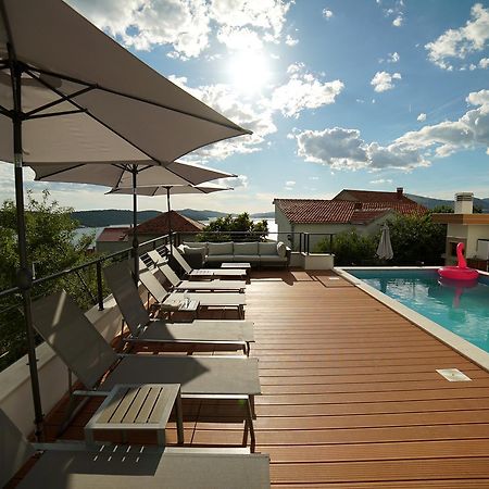 Apartments Gazebo تروغير المظهر الخارجي الصورة