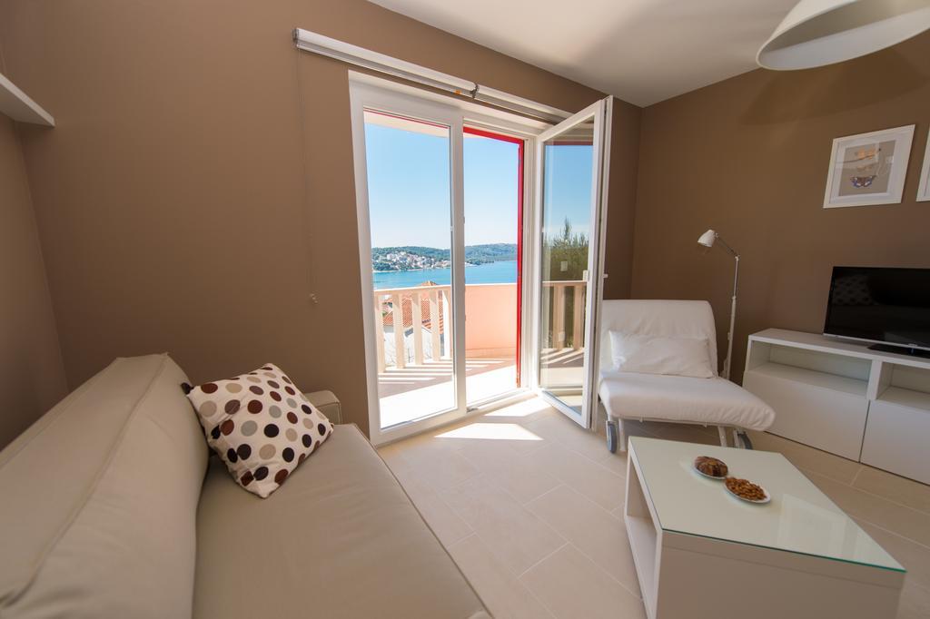 Apartments Gazebo تروغير الغرفة الصورة